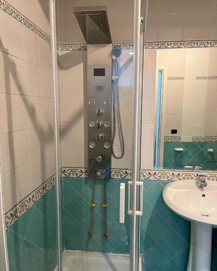 La Svolta Rooms 나폴리 외부 사진